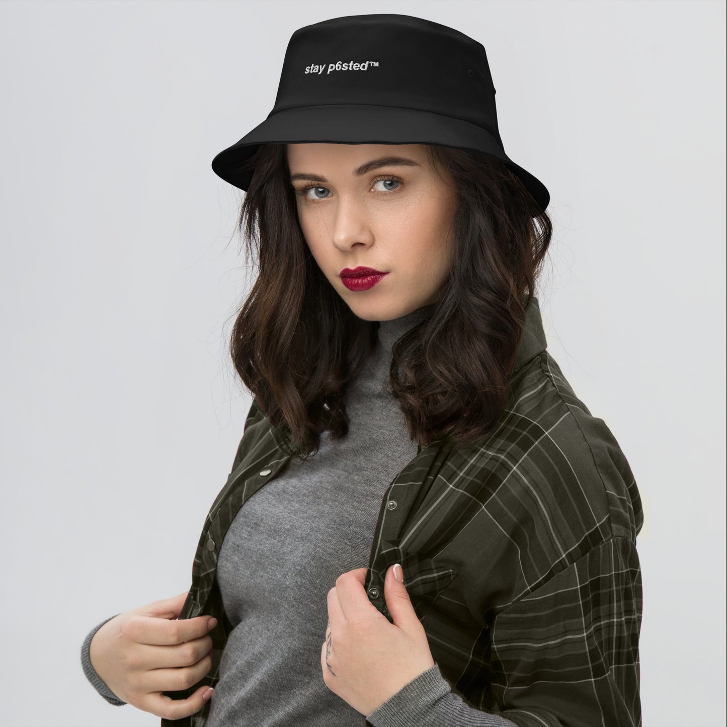 STAY P6STED // BUCKET HAT