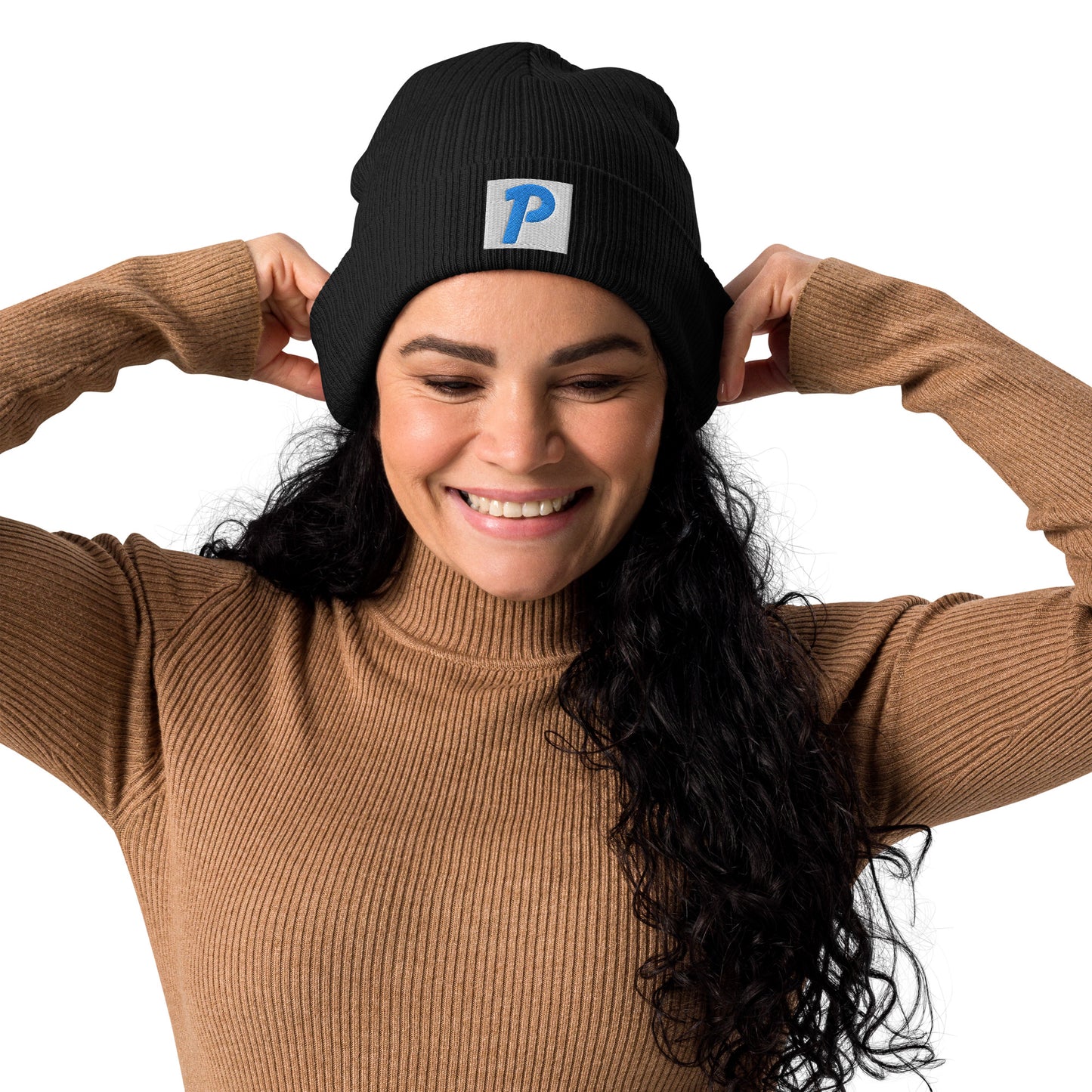 P6STYS BADGE BEANIE
